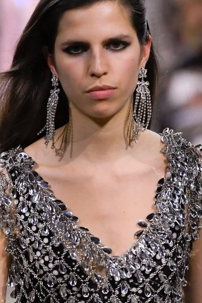 Look 39